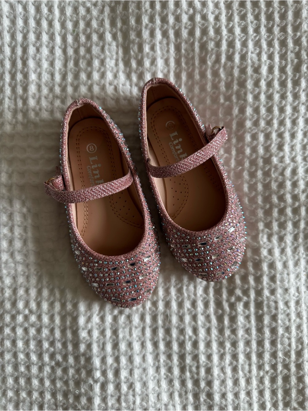 Girl’s Size 8 | Sparkly Ballet Flats